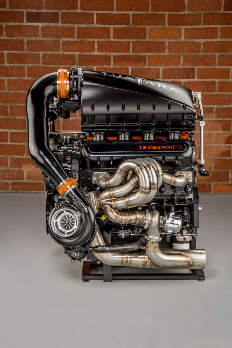 Illustration for article titled The SSC Tuatara Has Finally Appeared and My God It Has 1,750 Horsepower